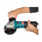 Угловая шлифмашина Makita 9562 CVH