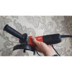 Угловая шлифмашина Makita M9511